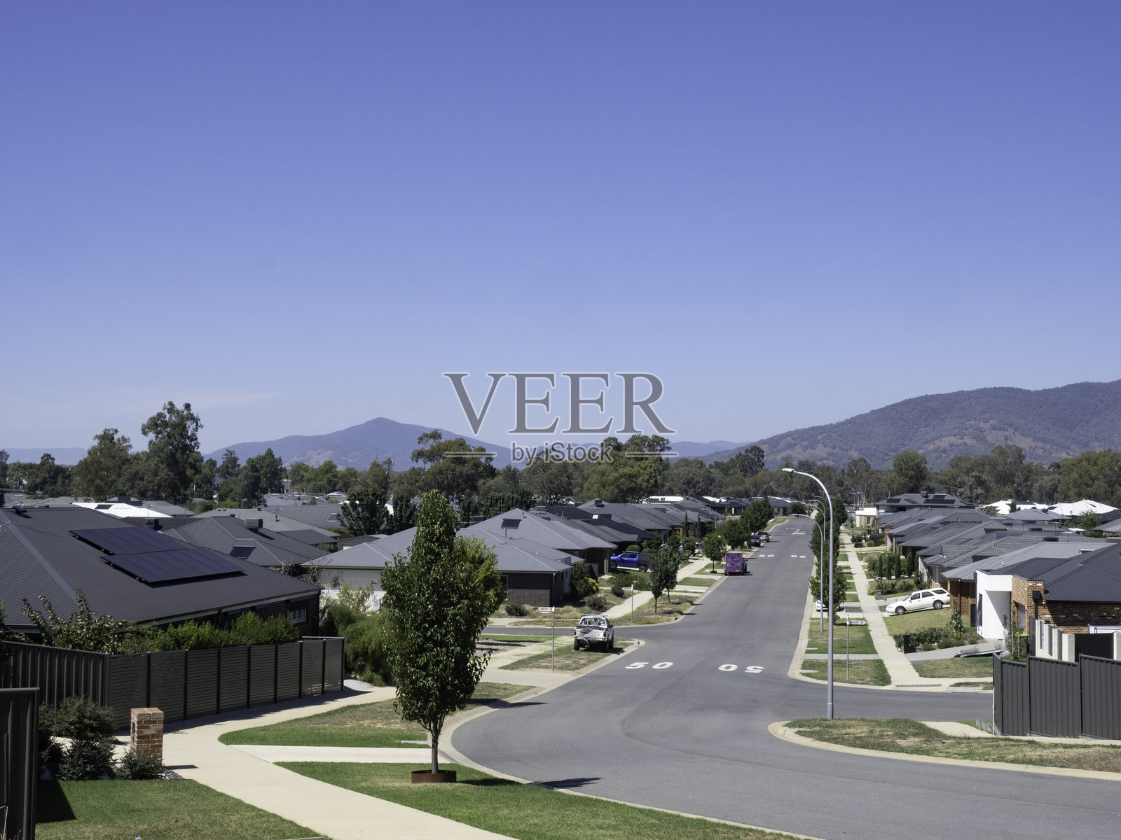 紧凑的郊区住宅照片摄影图片