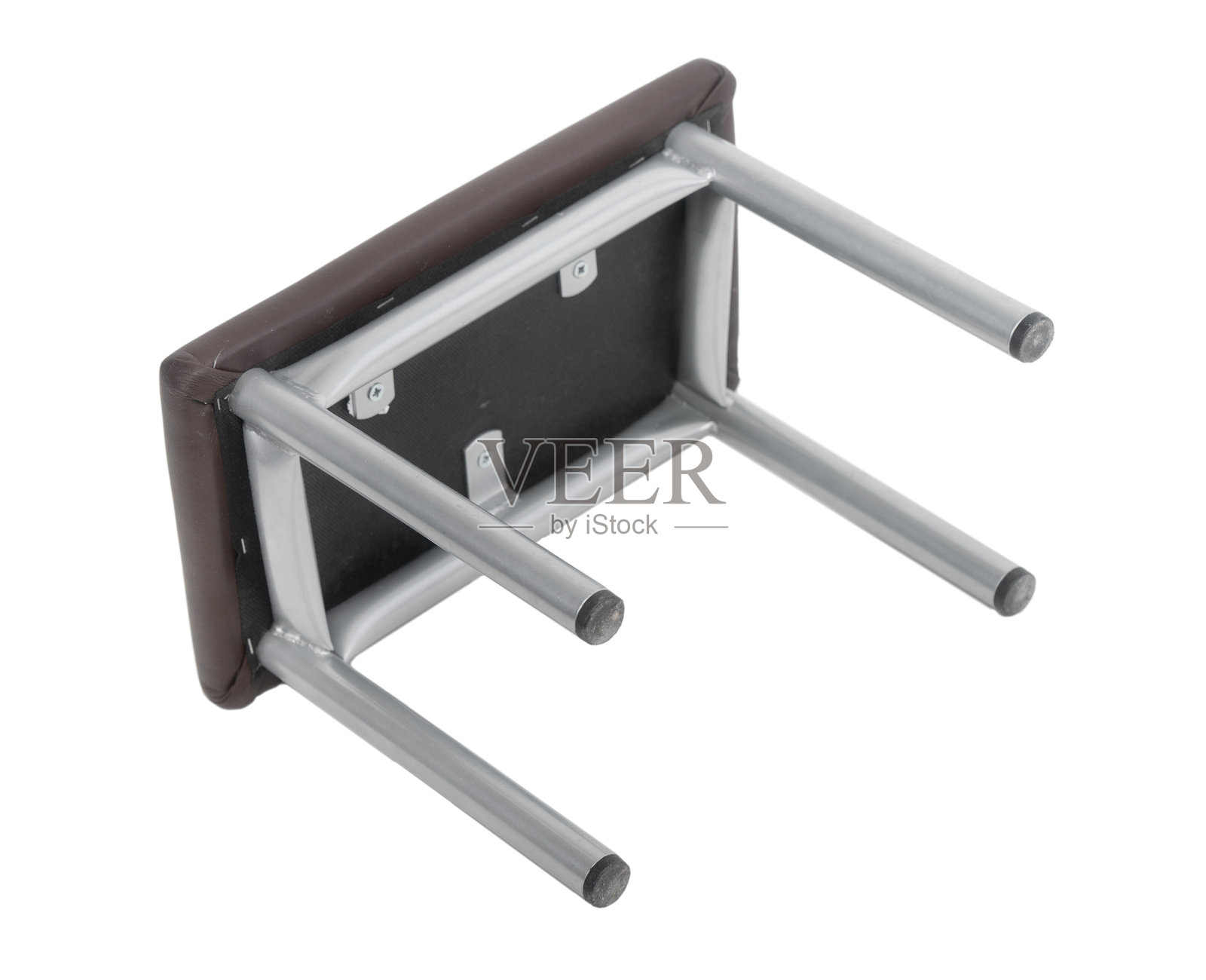 小型金属凳子孤立摆放照片摄影图片