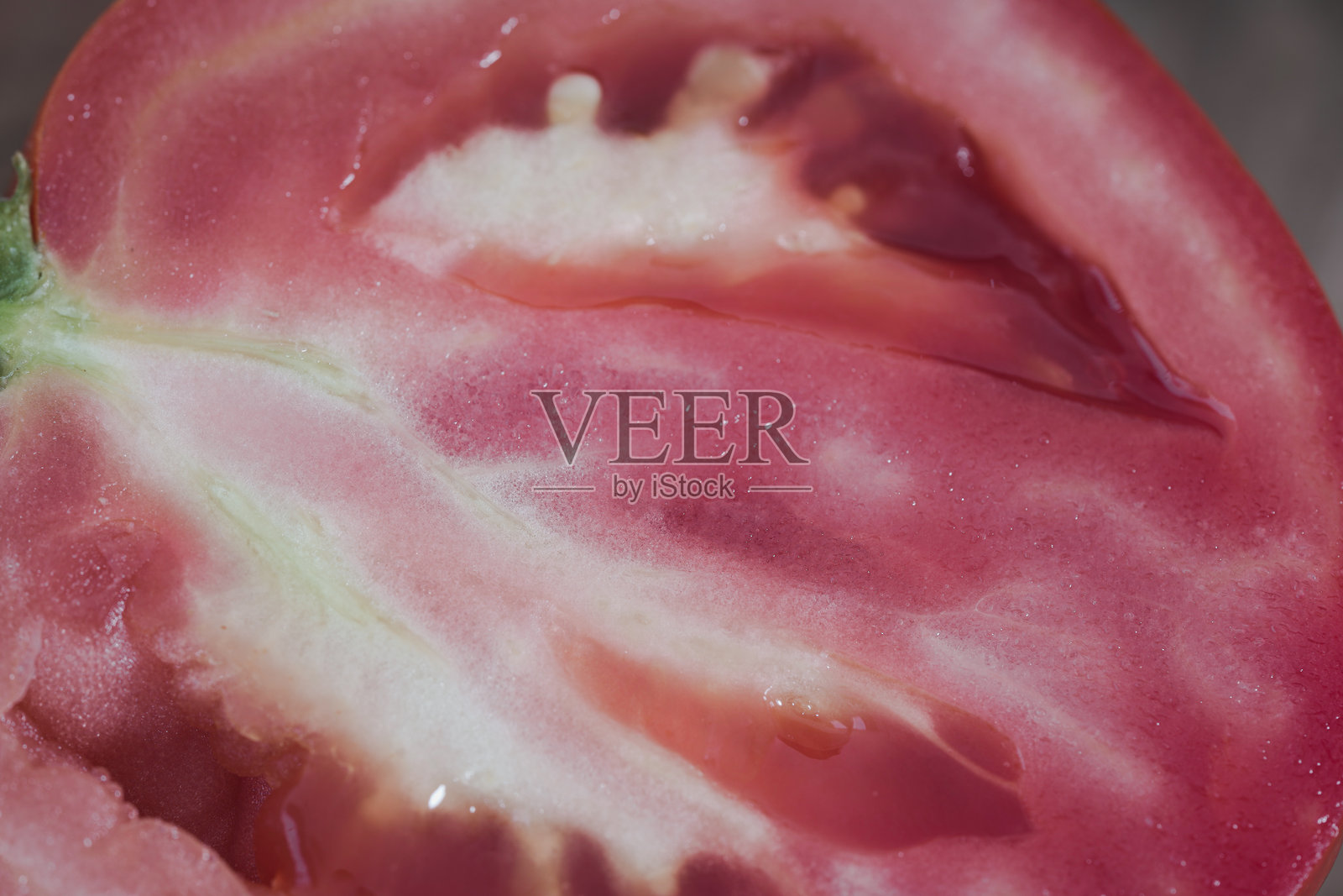 新鲜多汁的番茄片特写镜头照片摄影图片