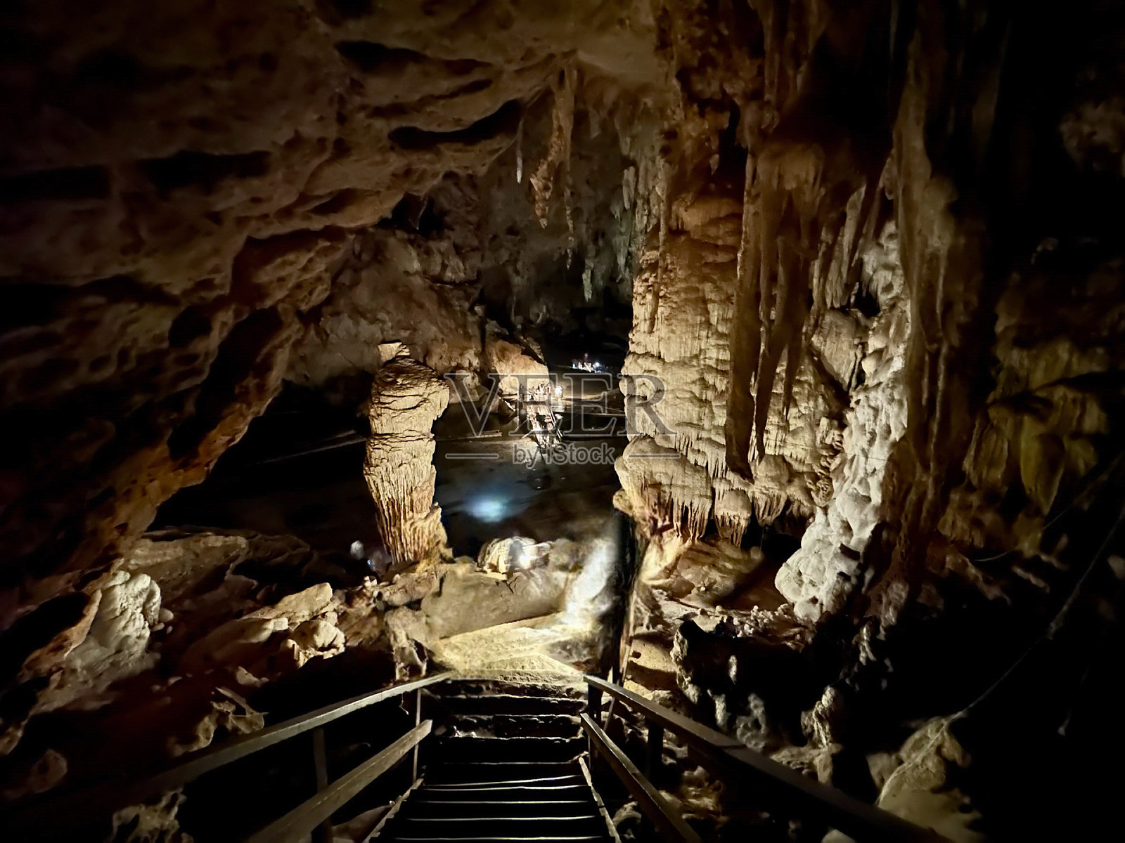 泰国派北部的洞穴照片摄影图片