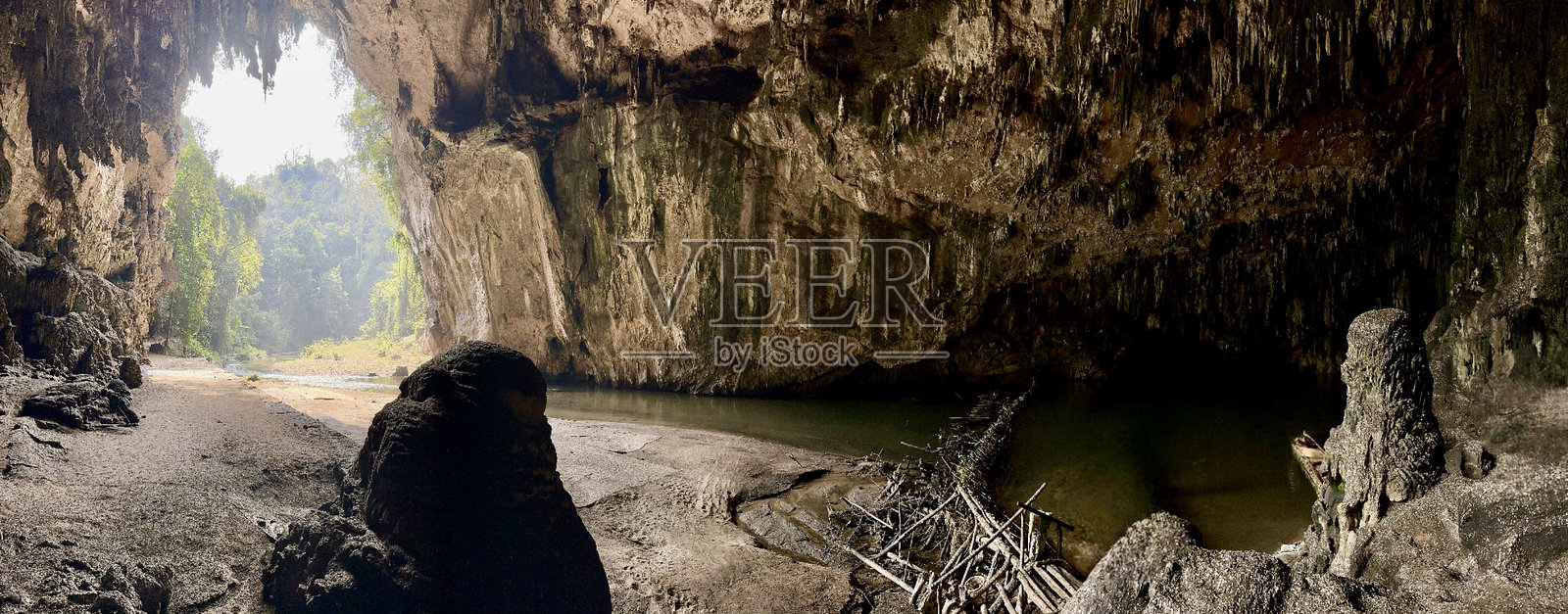 泰国北部的派洞穴照片摄影图片