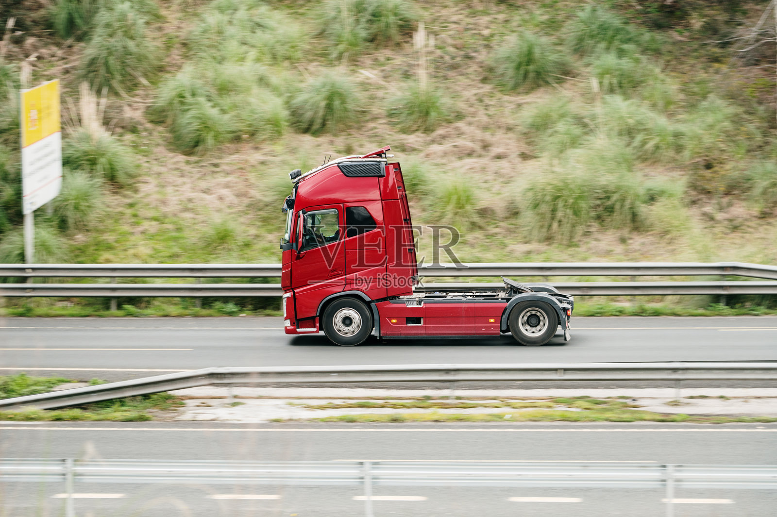 半挂车牵引车照片摄影图片