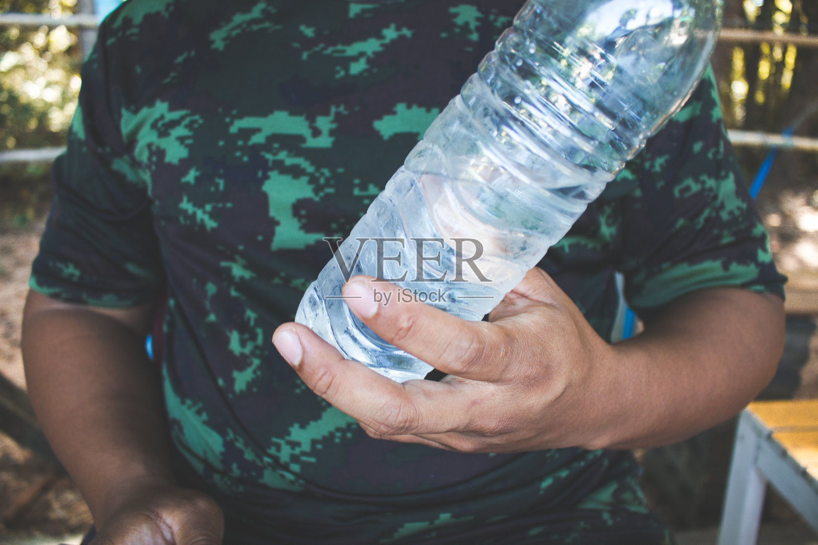 塑料瓶照片摄影图片