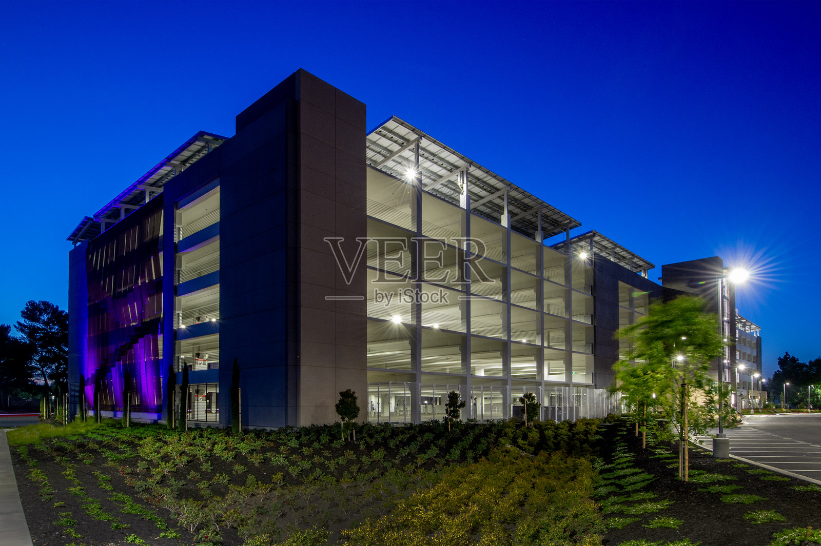 停车场照片摄影图片