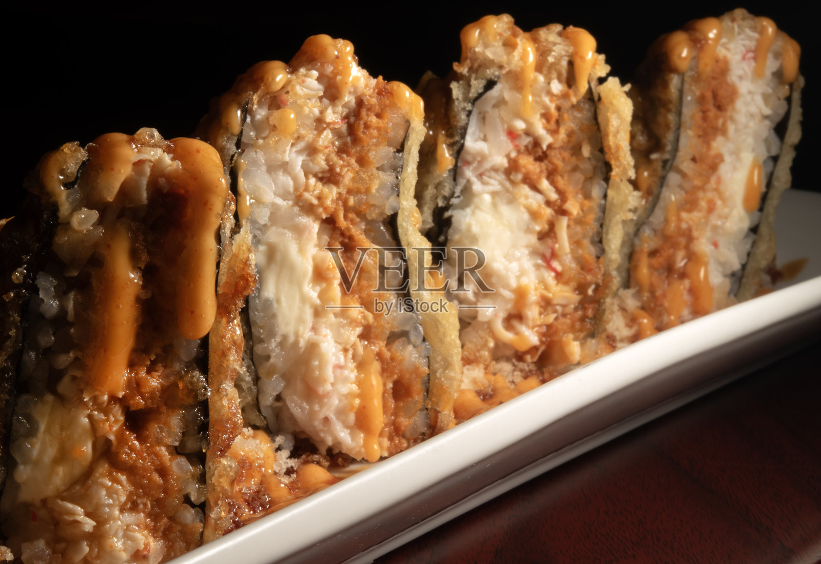 熊猫翻滚全景照片摄影图片