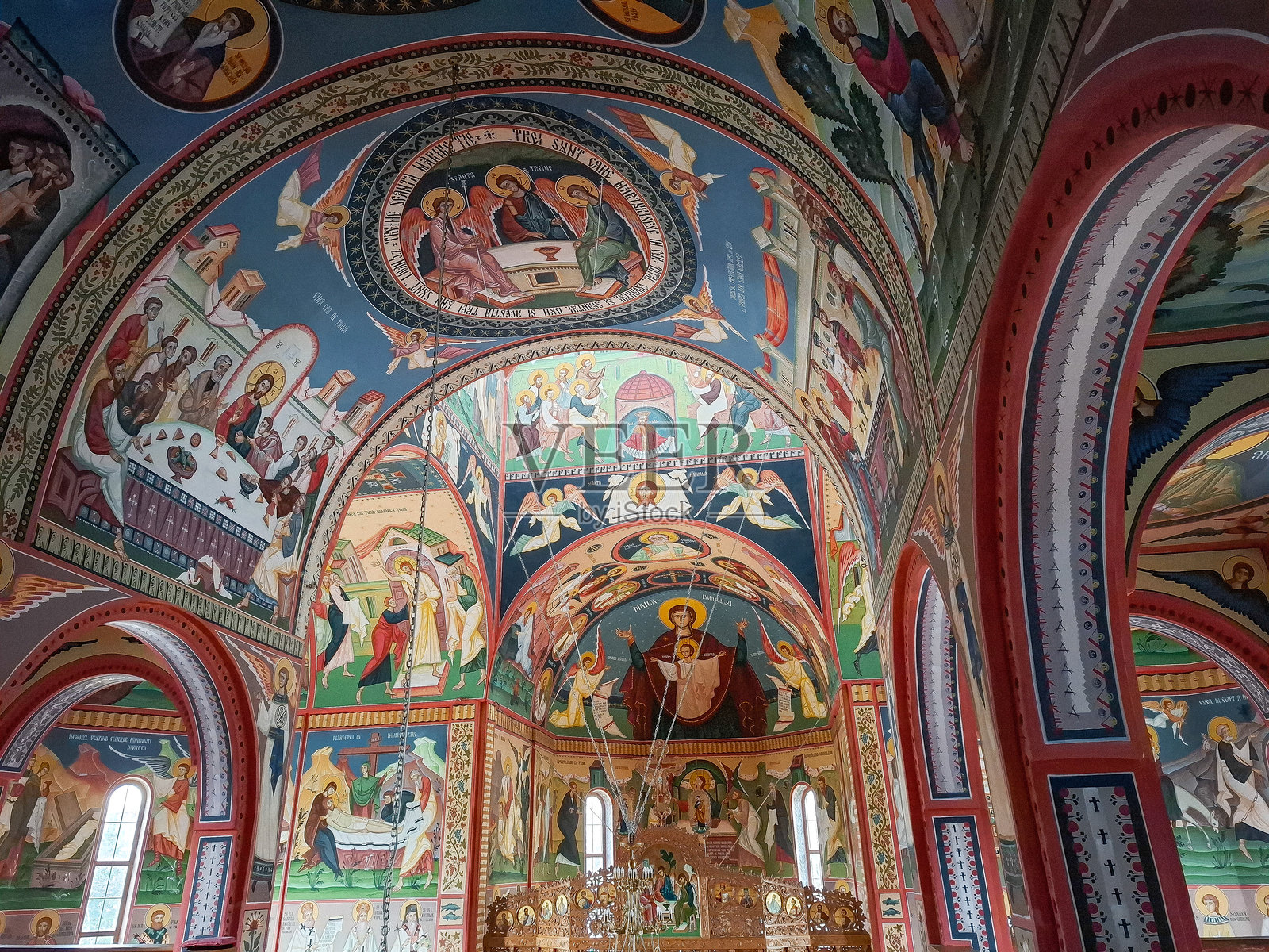 罗马尼亚巴亚马雷市的一座东正教教堂内部照片摄影图片