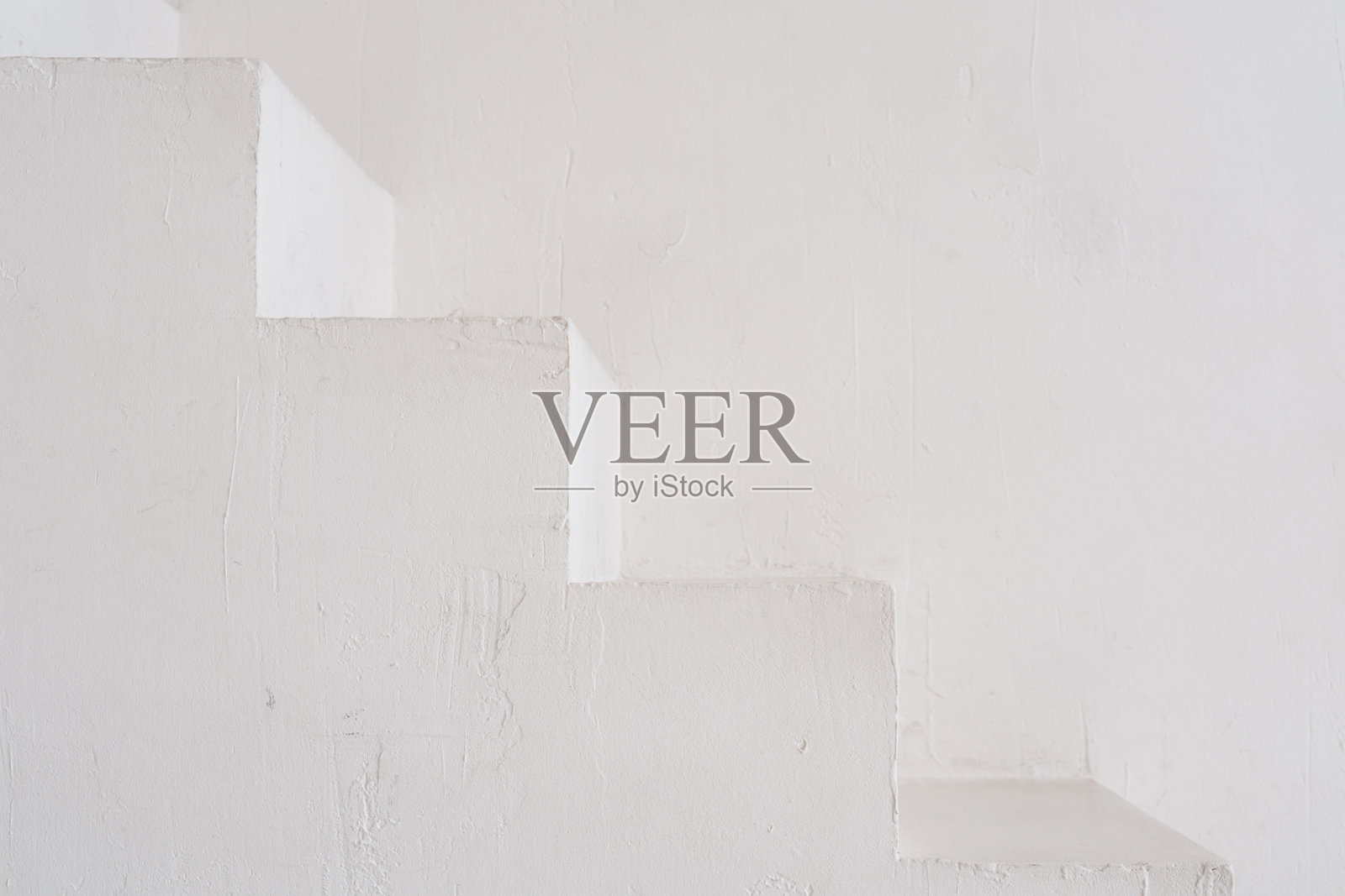 极简室内的白色纹理楼梯照片摄影图片