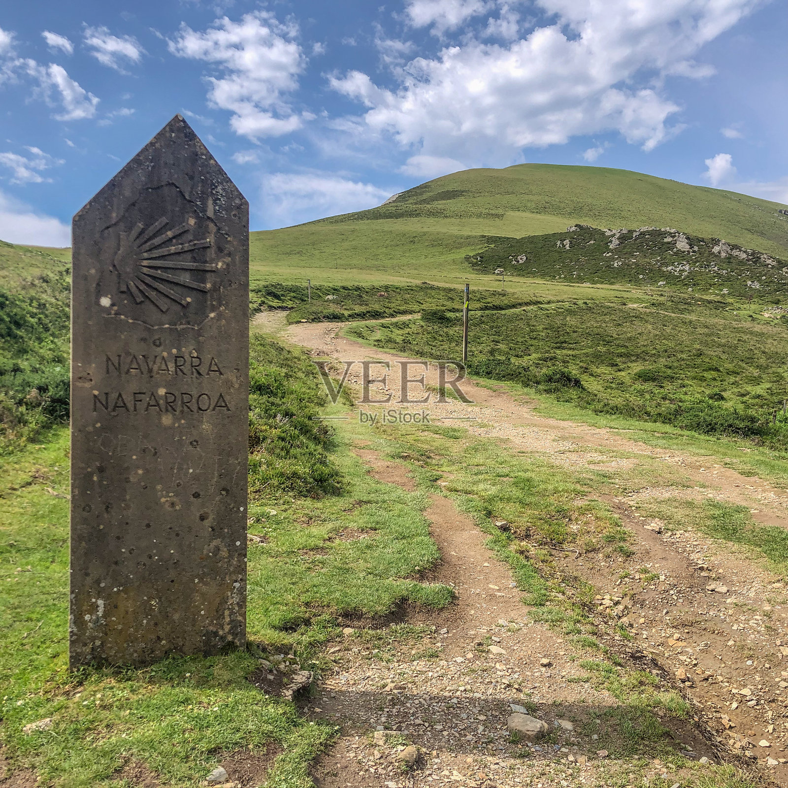 比利牛斯山脉的圣詹姆斯之路照片摄影图片