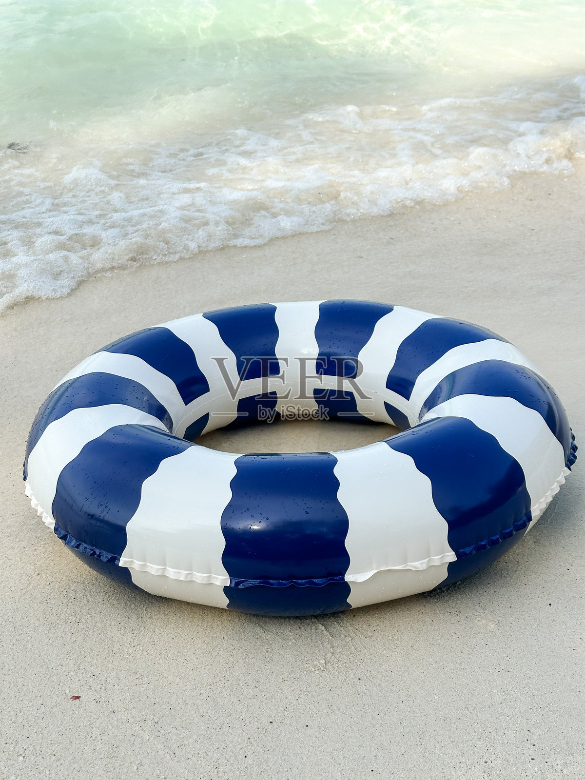 海边的夏日梦幻照片摄影图片