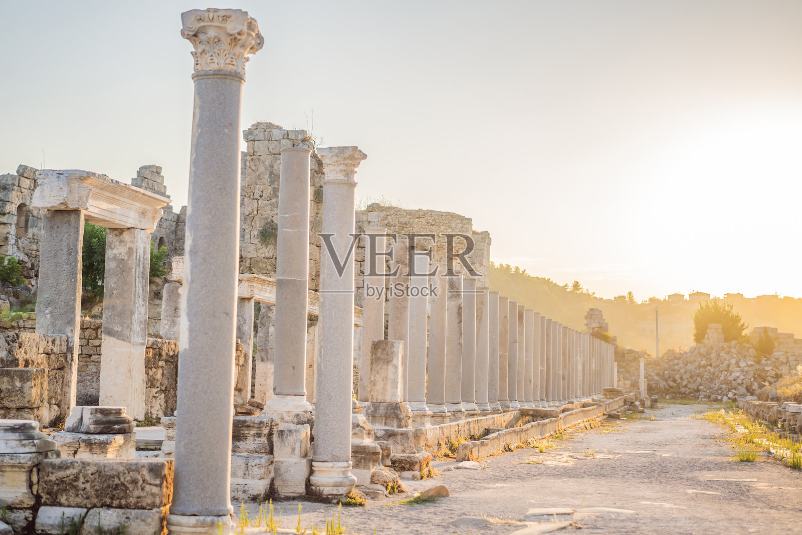 位于土耳其安塔利亚附近的古代吕基亚城市佩尔盖遗址,GO Everywhere照片摄影图片