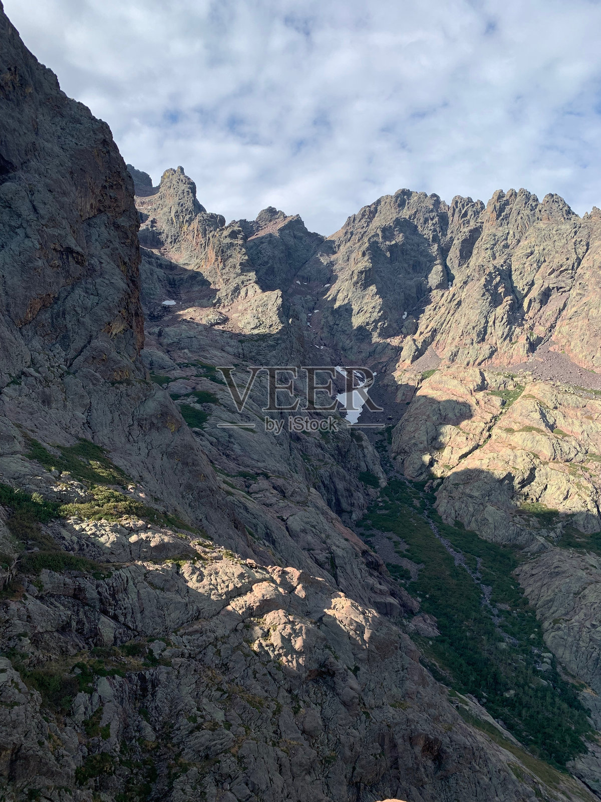 GR20步道,位于阿斯科车站与埃布利斯峰之间照片摄影图片