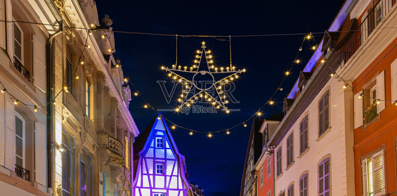 法国阿尔萨斯科尔马的圣诞市场照片摄影图片