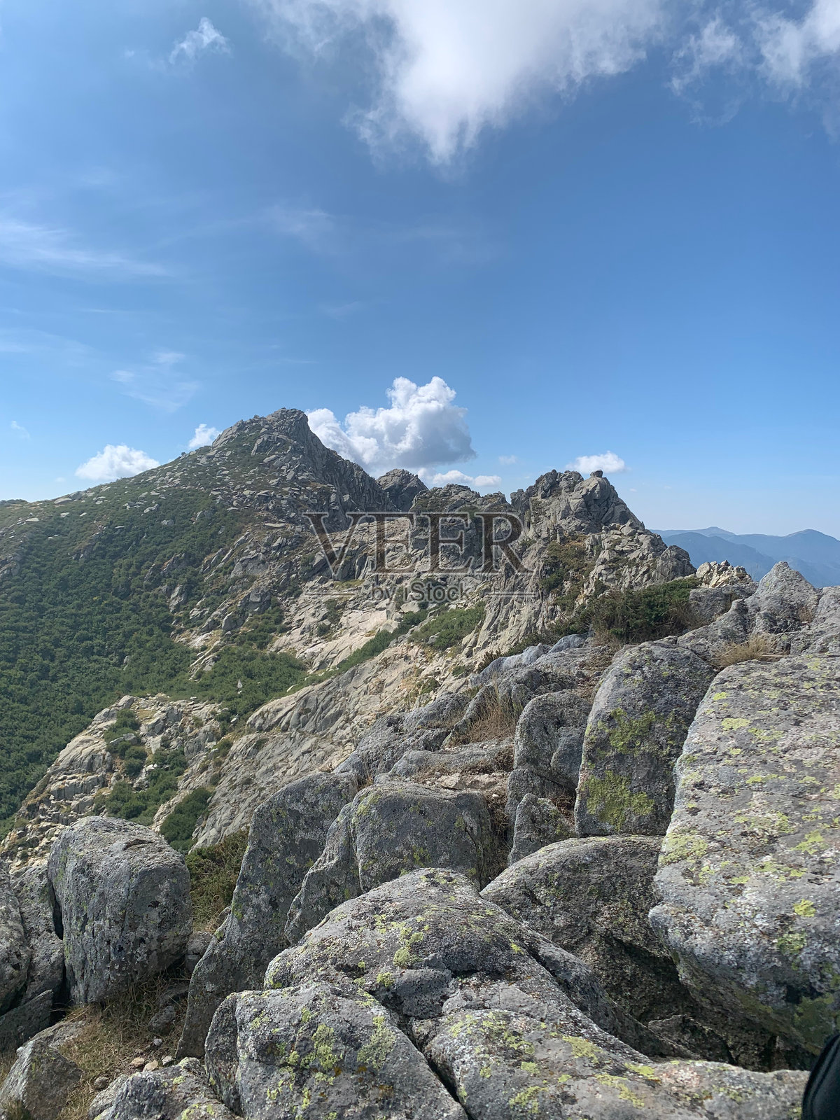 科西嘉岛GR20南部的山地风景照片摄影图片