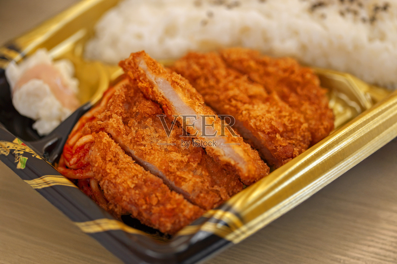 猪排和米饭照片摄影图片