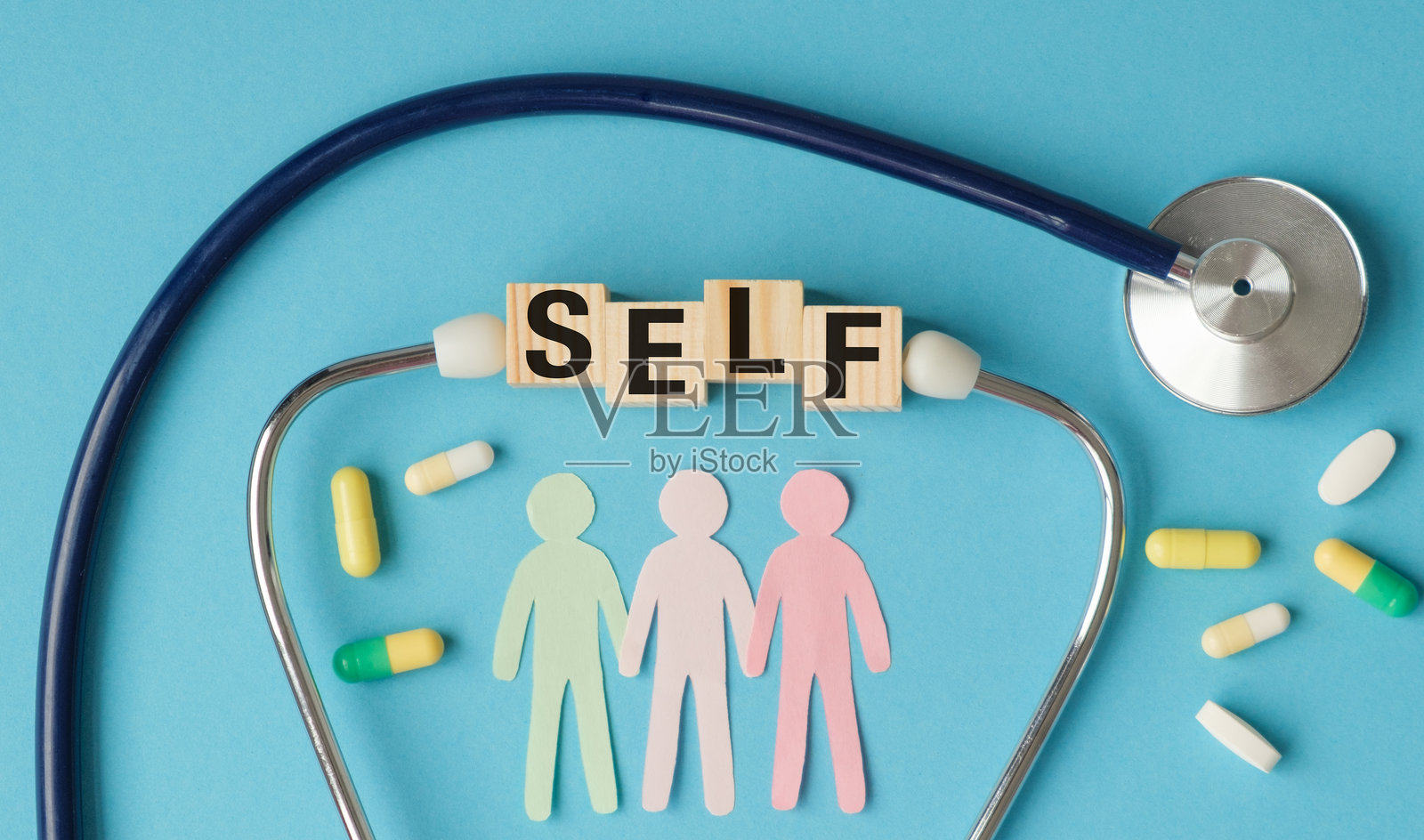 自我关怀的概念及照顾自己健康的重要性照片摄影图片