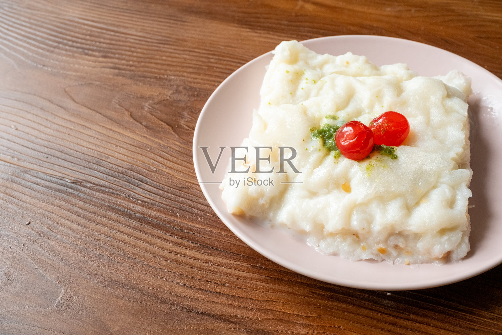 土耳其传统开斋节甜点“古拉奇”照片摄影图片