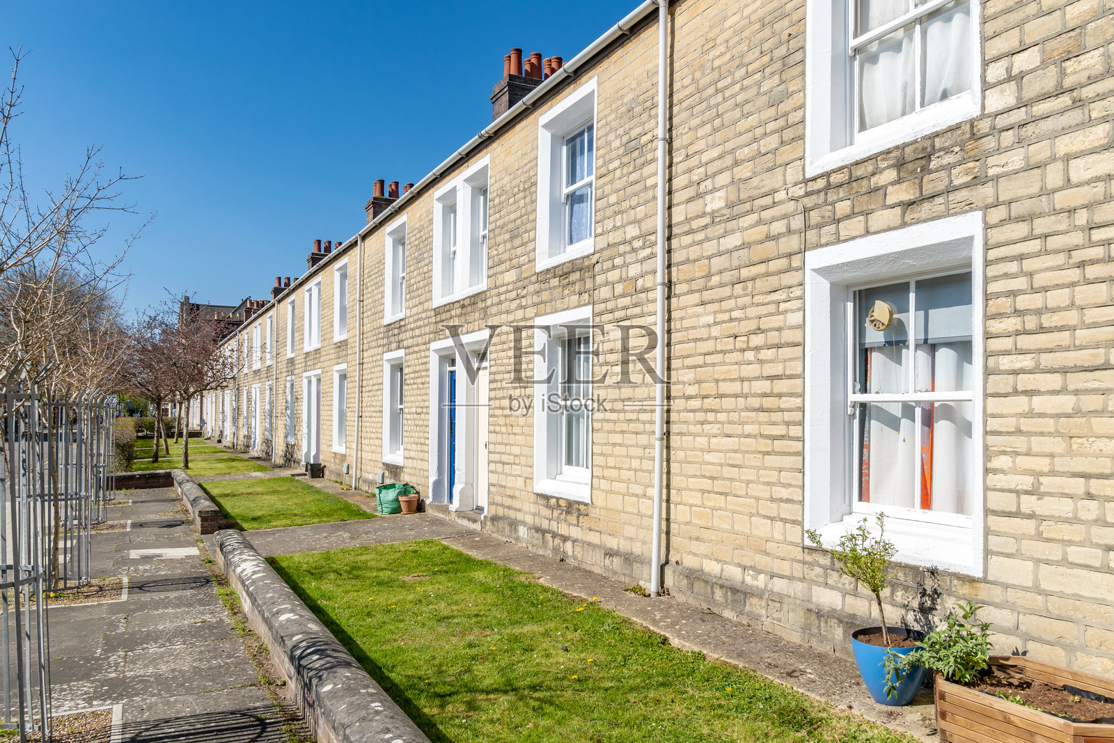 斯温登的铁路小屋露台照片摄影图片