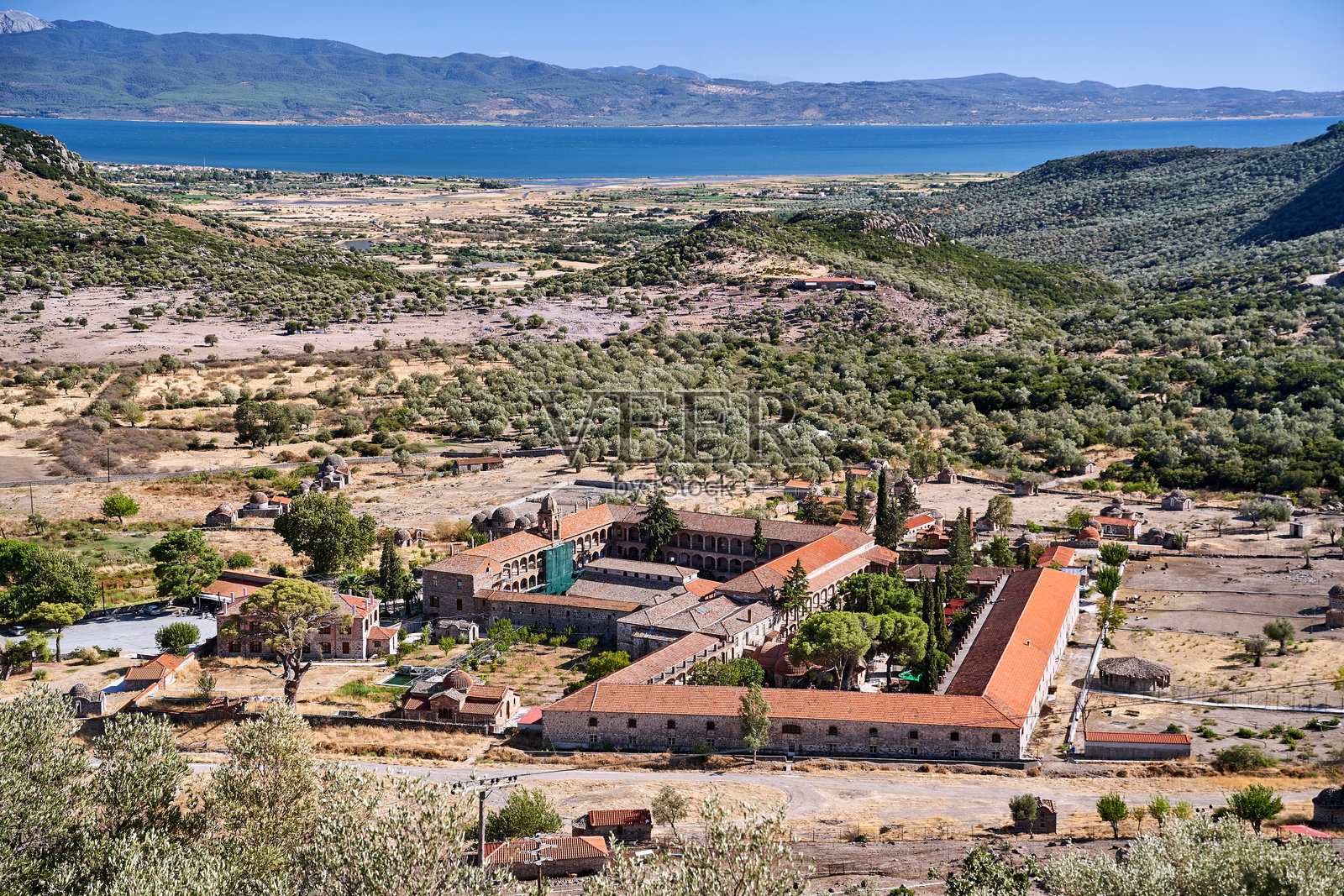 莱斯博斯岛圣伊尼基修道院的建筑照片摄影图片