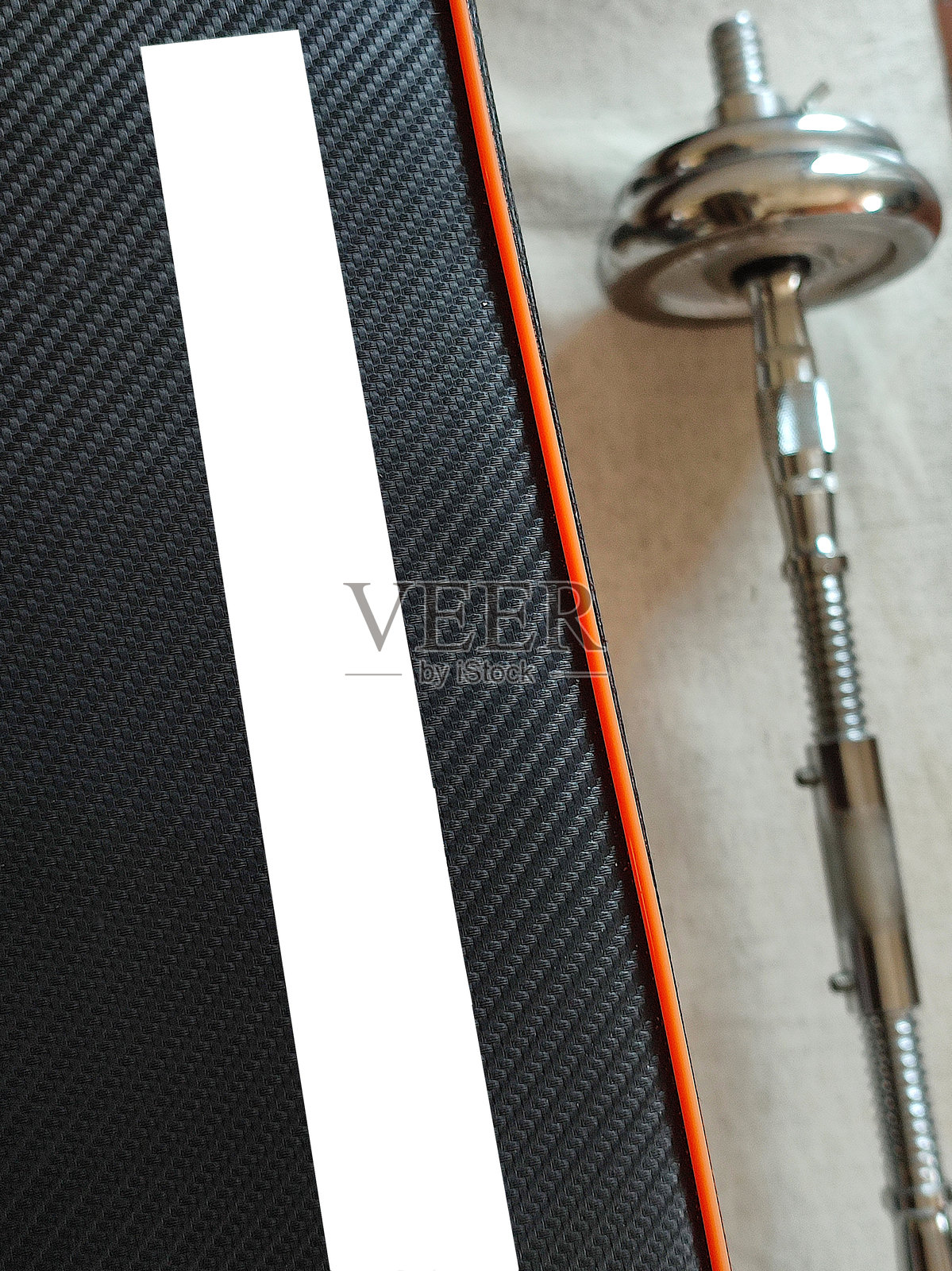 健身长椅上的广告牌照片摄影图片