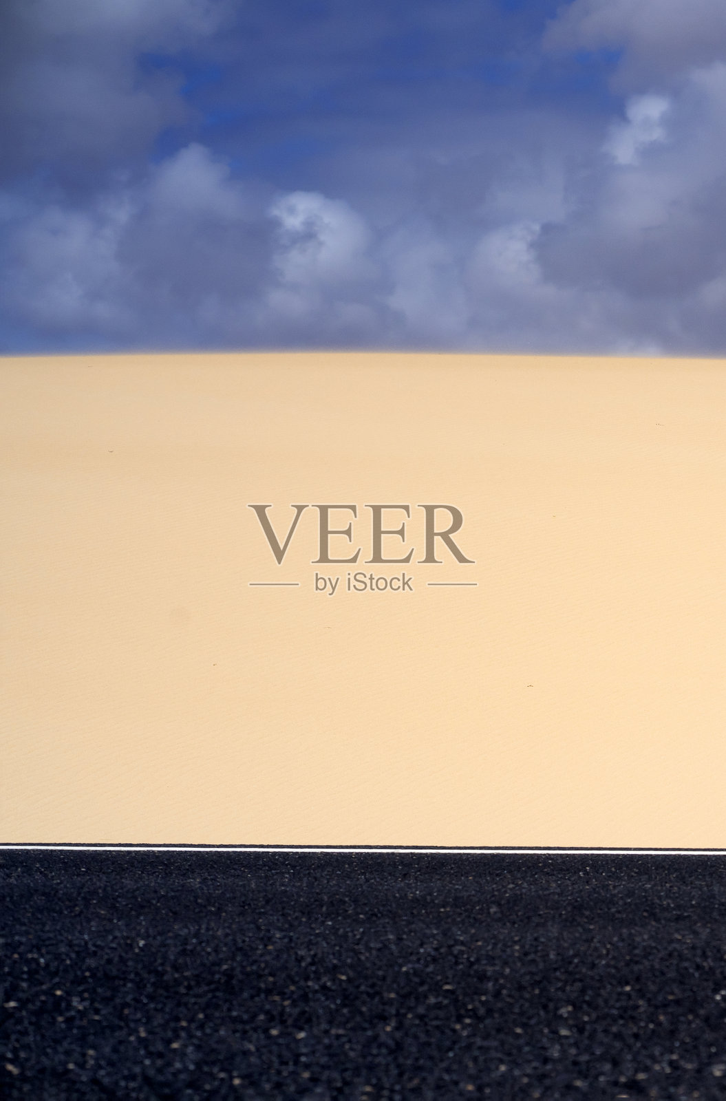 国家公园中的沙丘沙漠景观。照片摄影图片