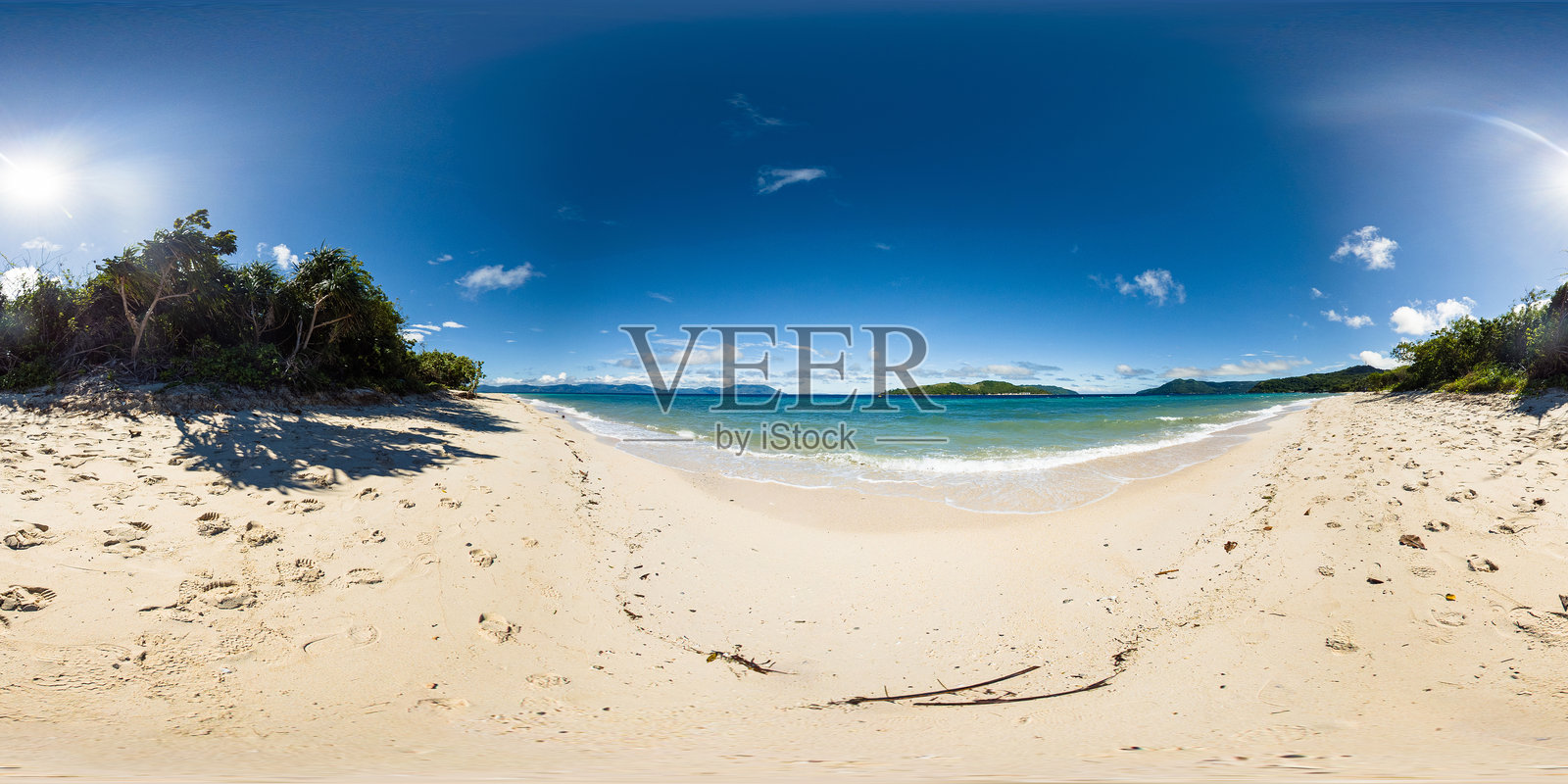 菲律宾罗姆布隆岛的邦邦海滩。虚拟现实360度。照片摄影图片