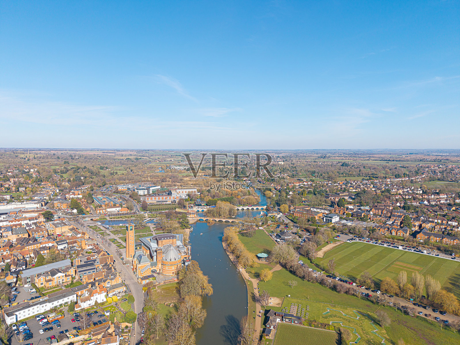 斯特拉特福德-阿庇翁的无人机视角照片摄影图片