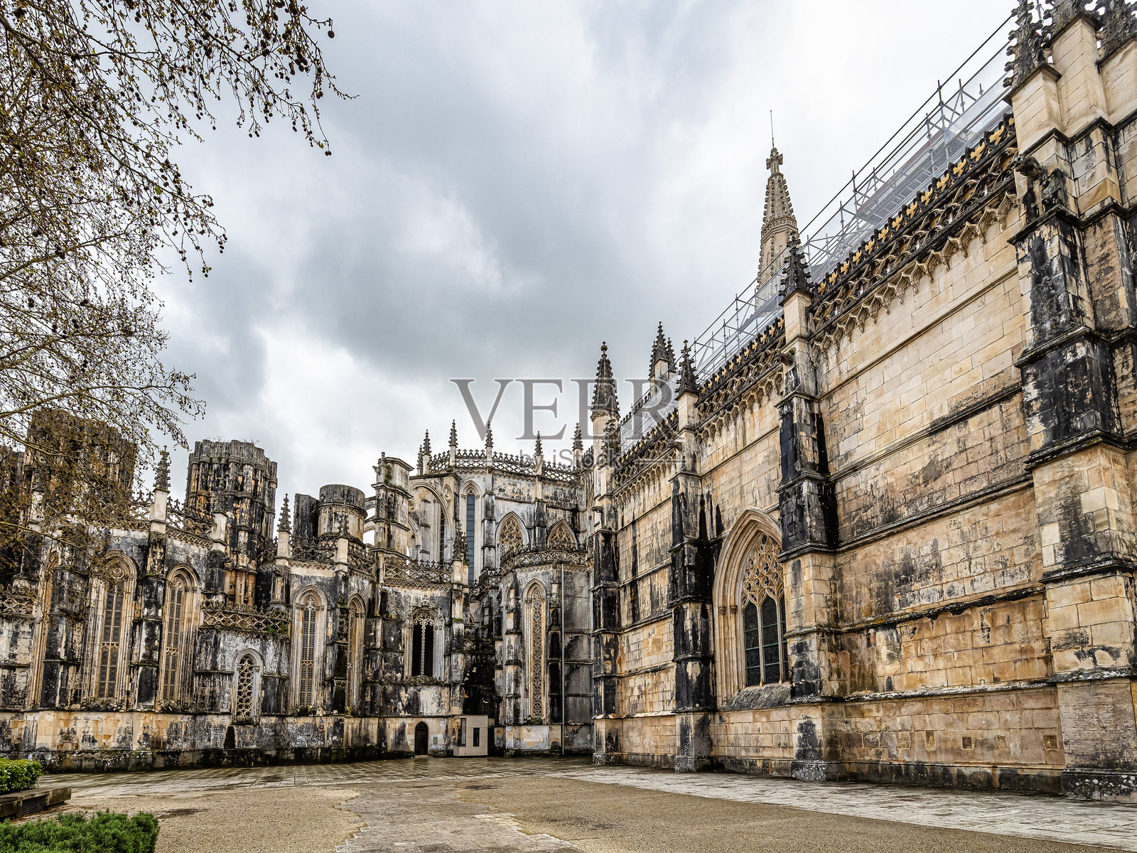 巴塔利亚修道院是位于葡萄牙巴塔利亚市民教区的一座多米尼加修道院。照片摄影图片