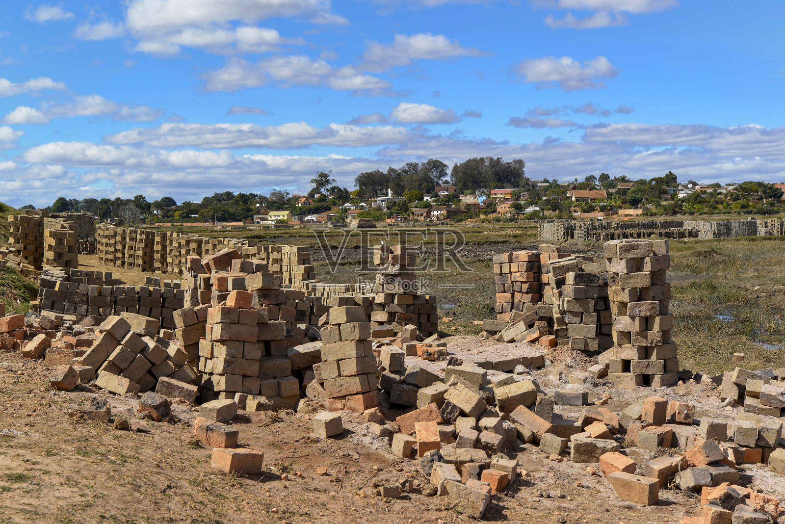 安塔那那利佛的砖厂照片摄影图片