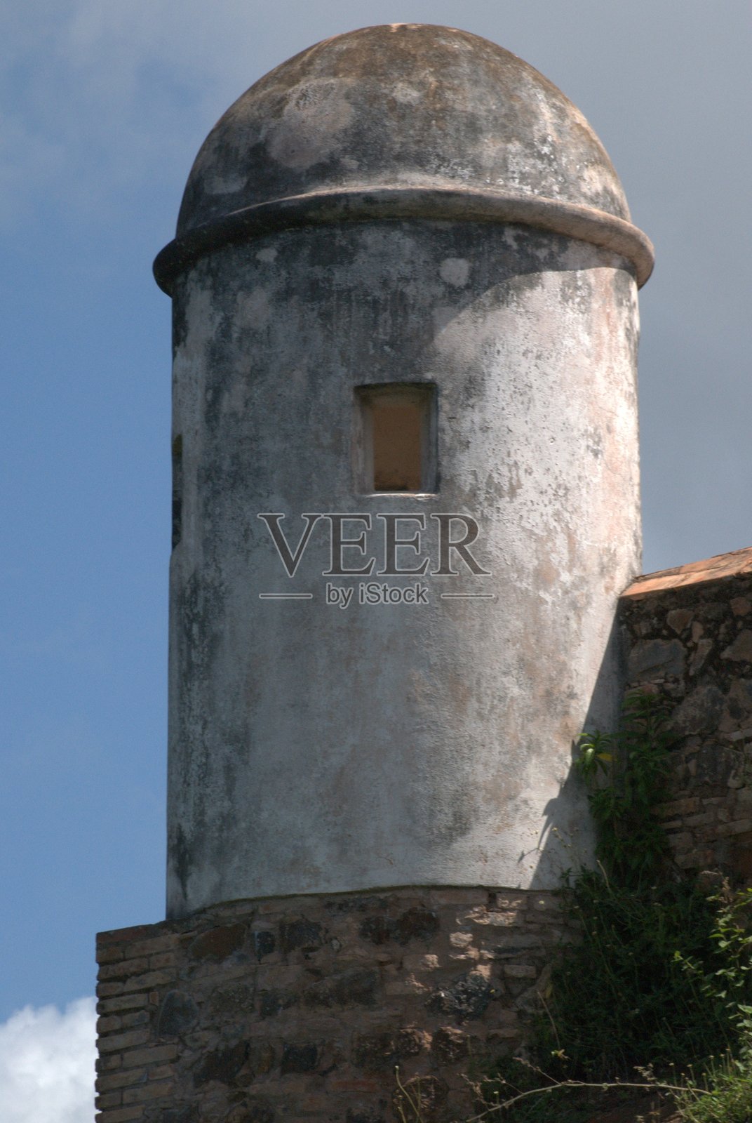 奥里诺科河上的防御性建筑。照片摄影图片