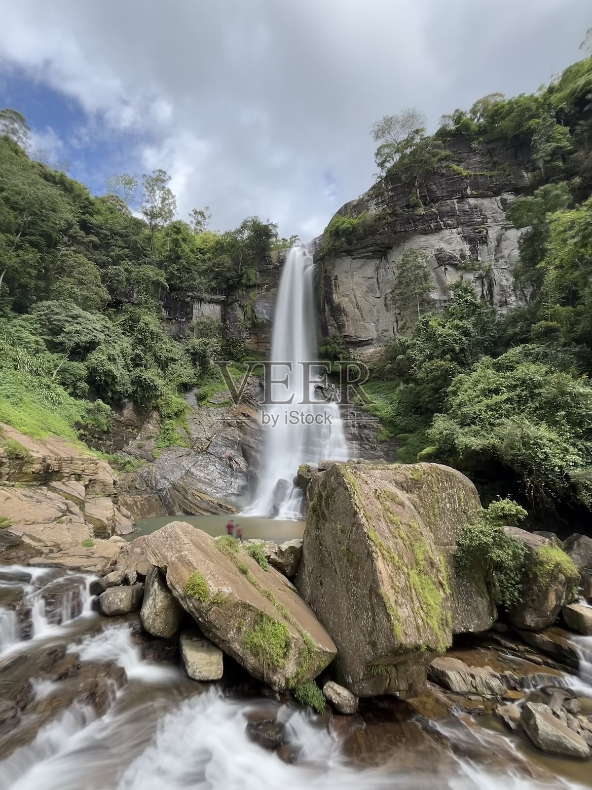 兰博达瀑布照片摄影图片