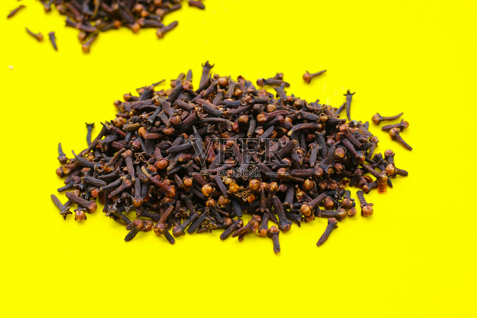 干丁香香料,草药植物照片摄影图片