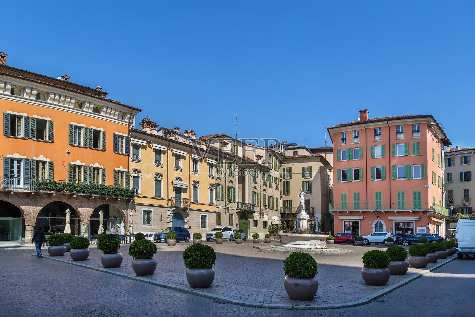 意大利布雷西亚的大教堂广场照片摄影图片