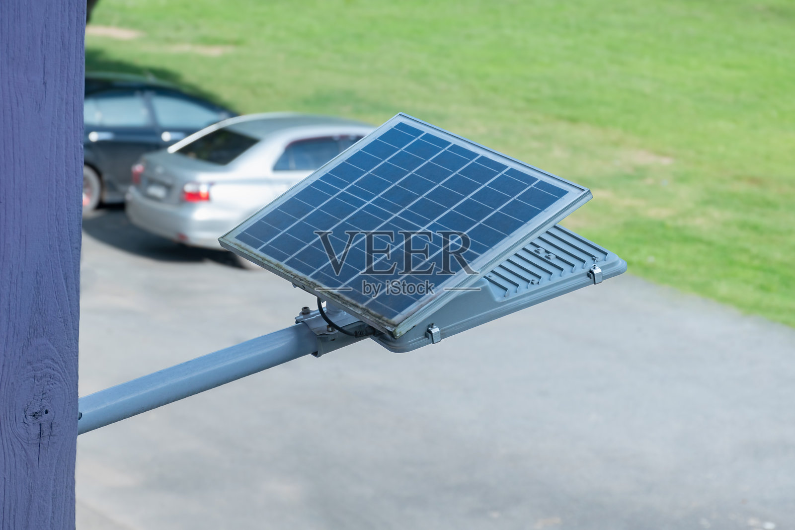 太阳能电池和高清泛光灯系统照片摄影图片