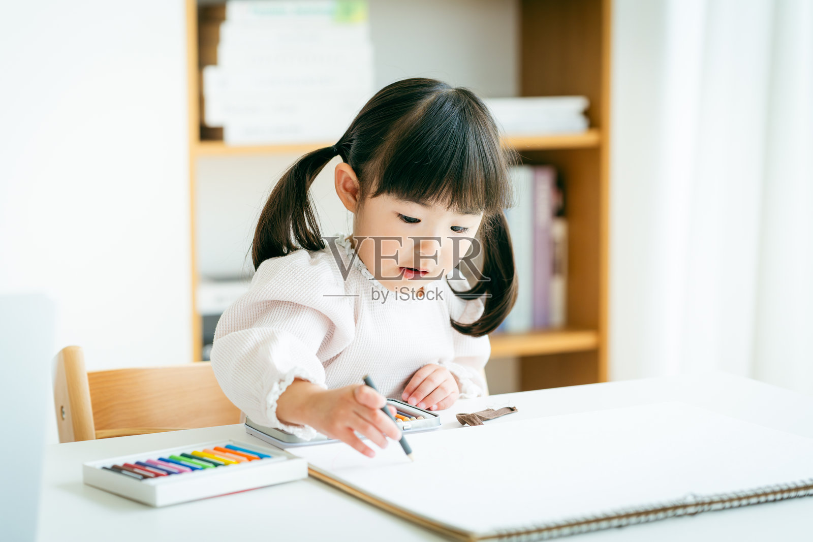 女孩照片摄影图片