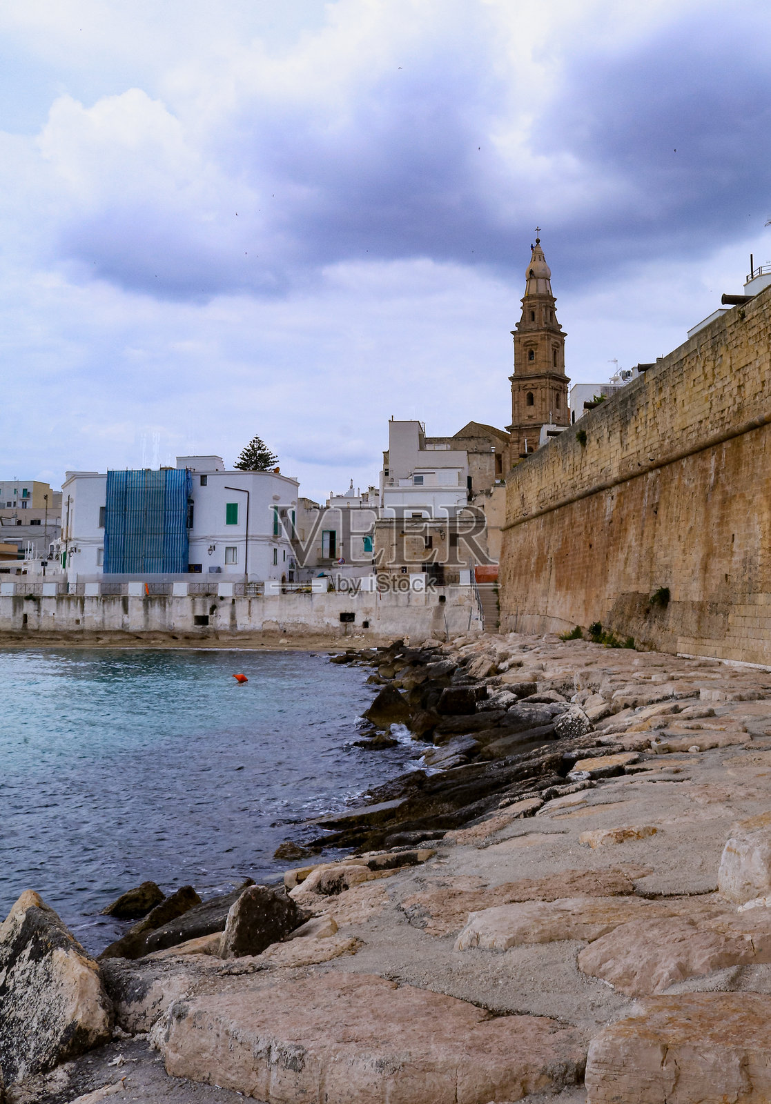 莫诺波利海岸线照片摄影图片