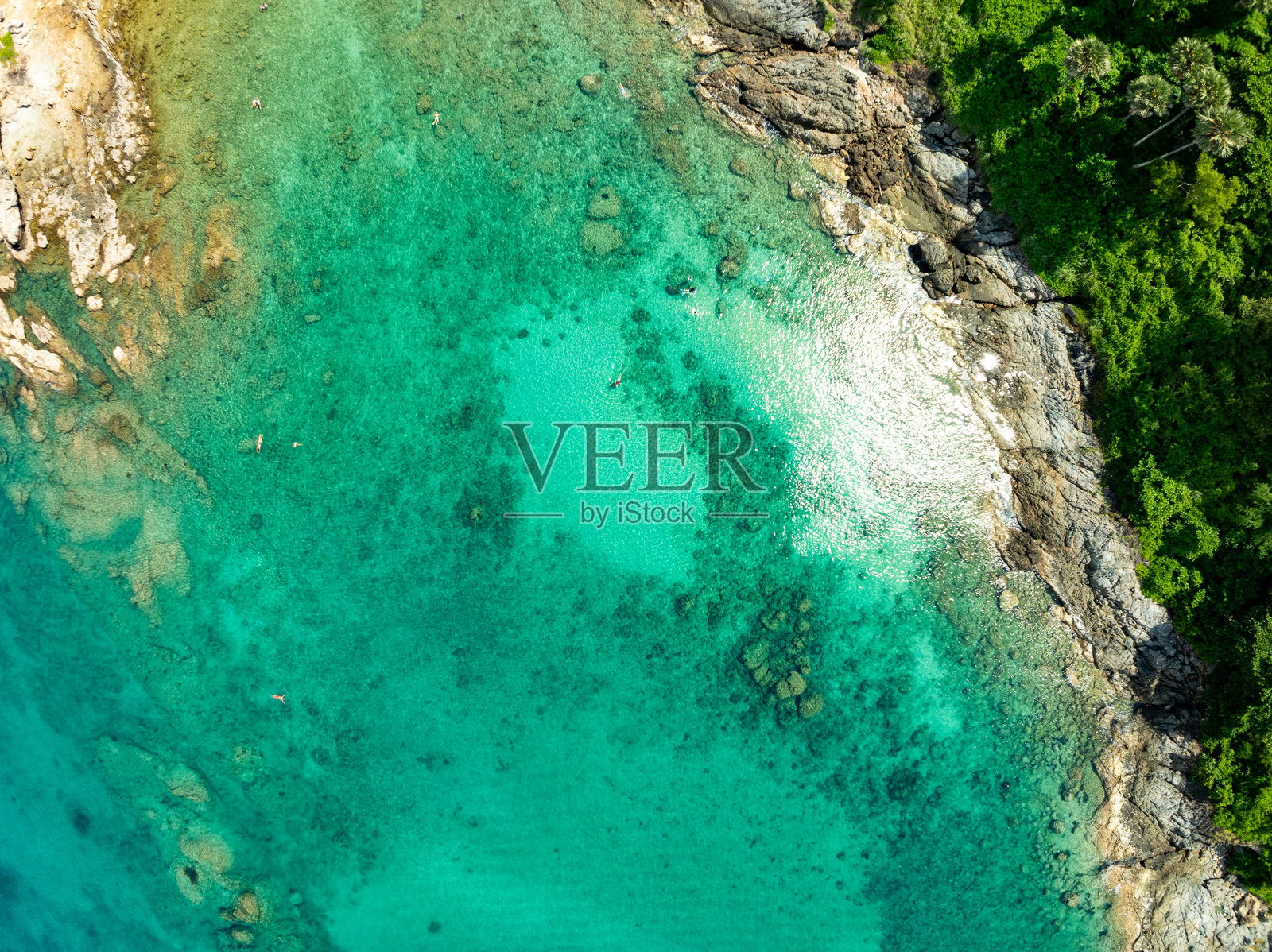 普吉岛泰国夏季海滩的鸟瞰景观照片摄影图片