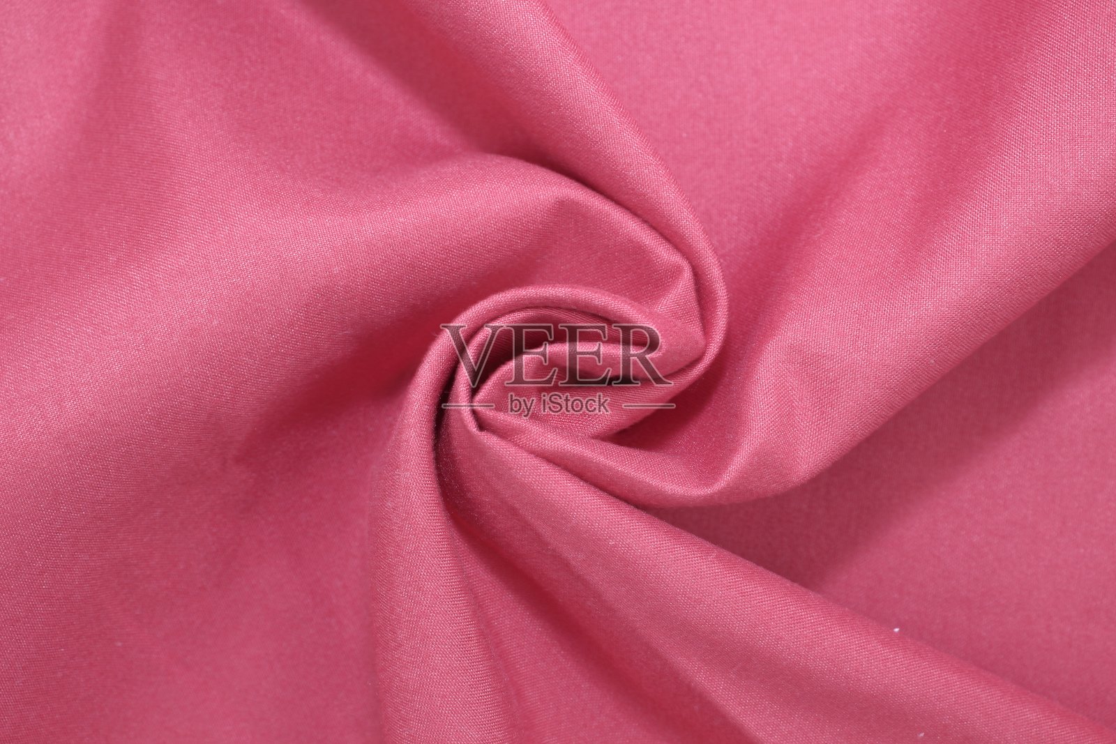 非人工智能红色面料,优雅的窗帘编织出自然美丽的图案。照片摄影图片