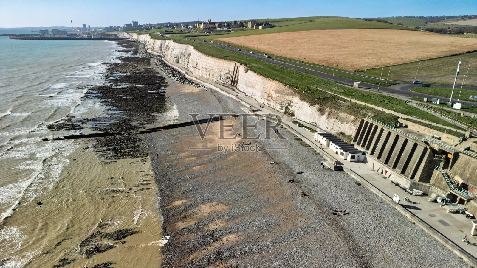 奥文丁悬崖与海洋照片摄影图片