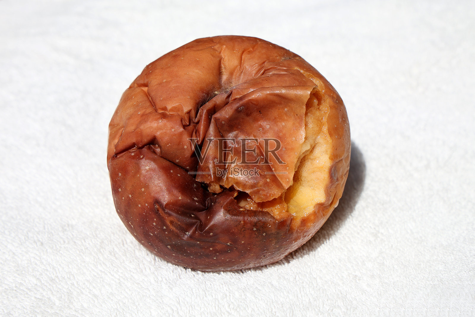 腐烂的苹果照片摄影图片