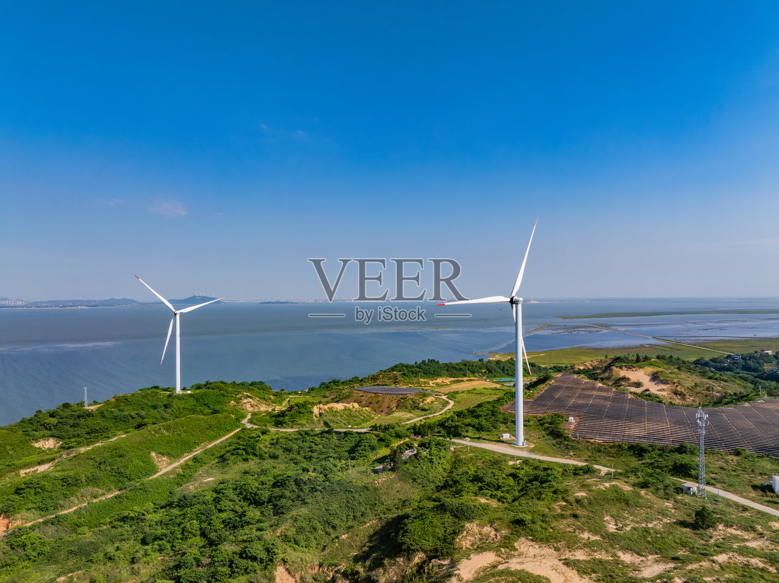 光伏太阳能风车新能源照片摄影图片