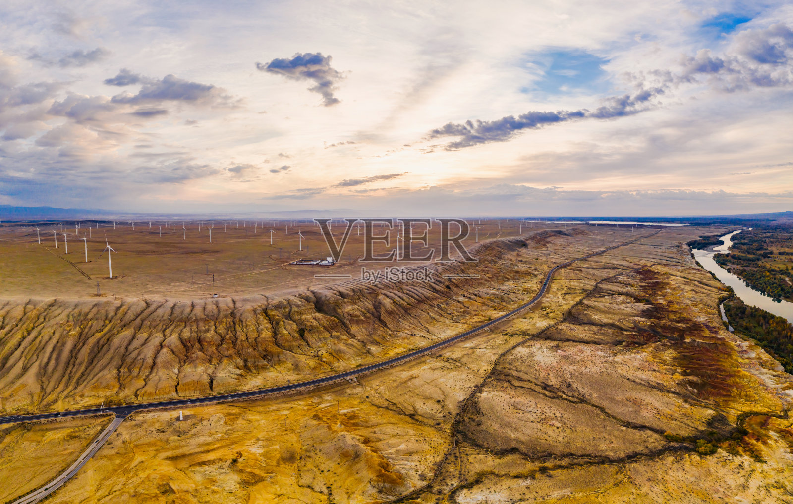 中国新疆全景地形图照片摄影图片