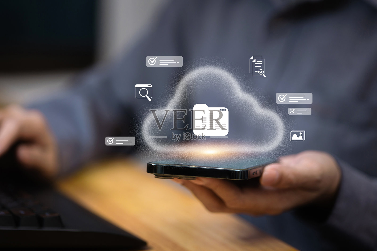 智能手机上的云文件存储和文档同步照片摄影图片