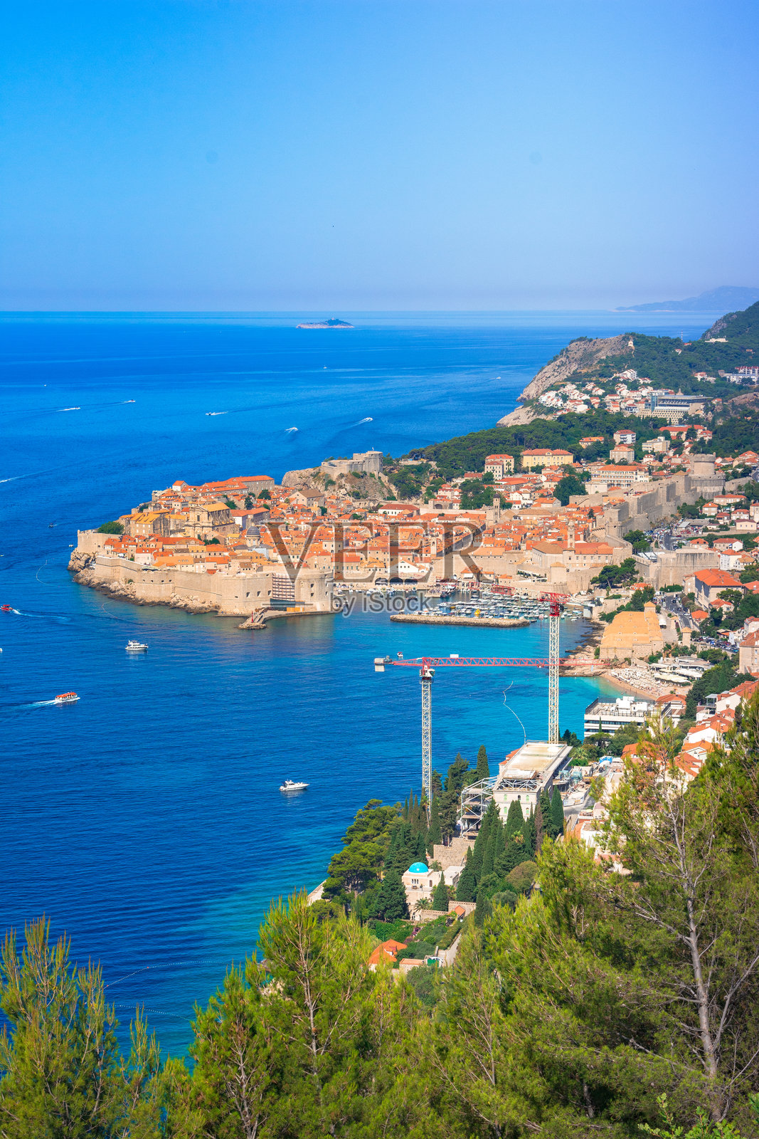 克罗地亚达尔马提亚亚得里亚海的杜布罗夫尼克古城照片摄影图片