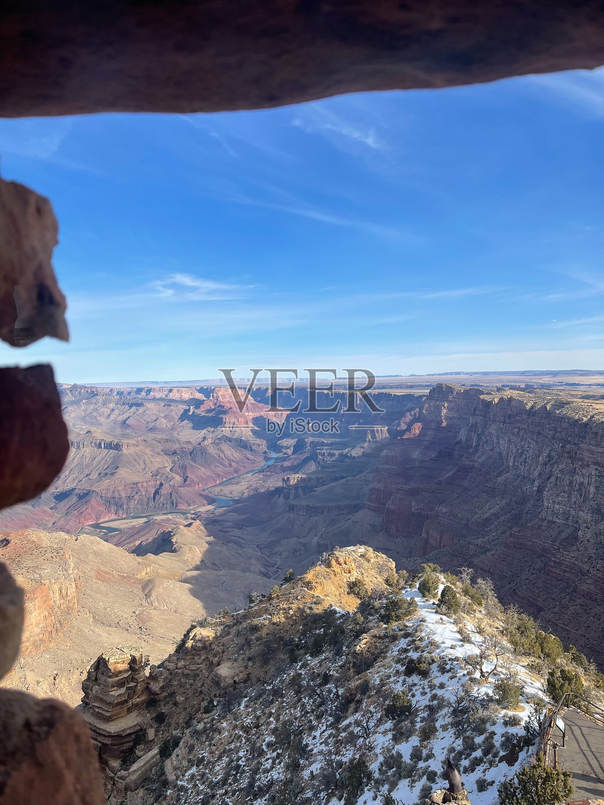 从沙漠景观瞭望塔俯瞰大峡谷国家公园,亚利桑那州照片摄影图片