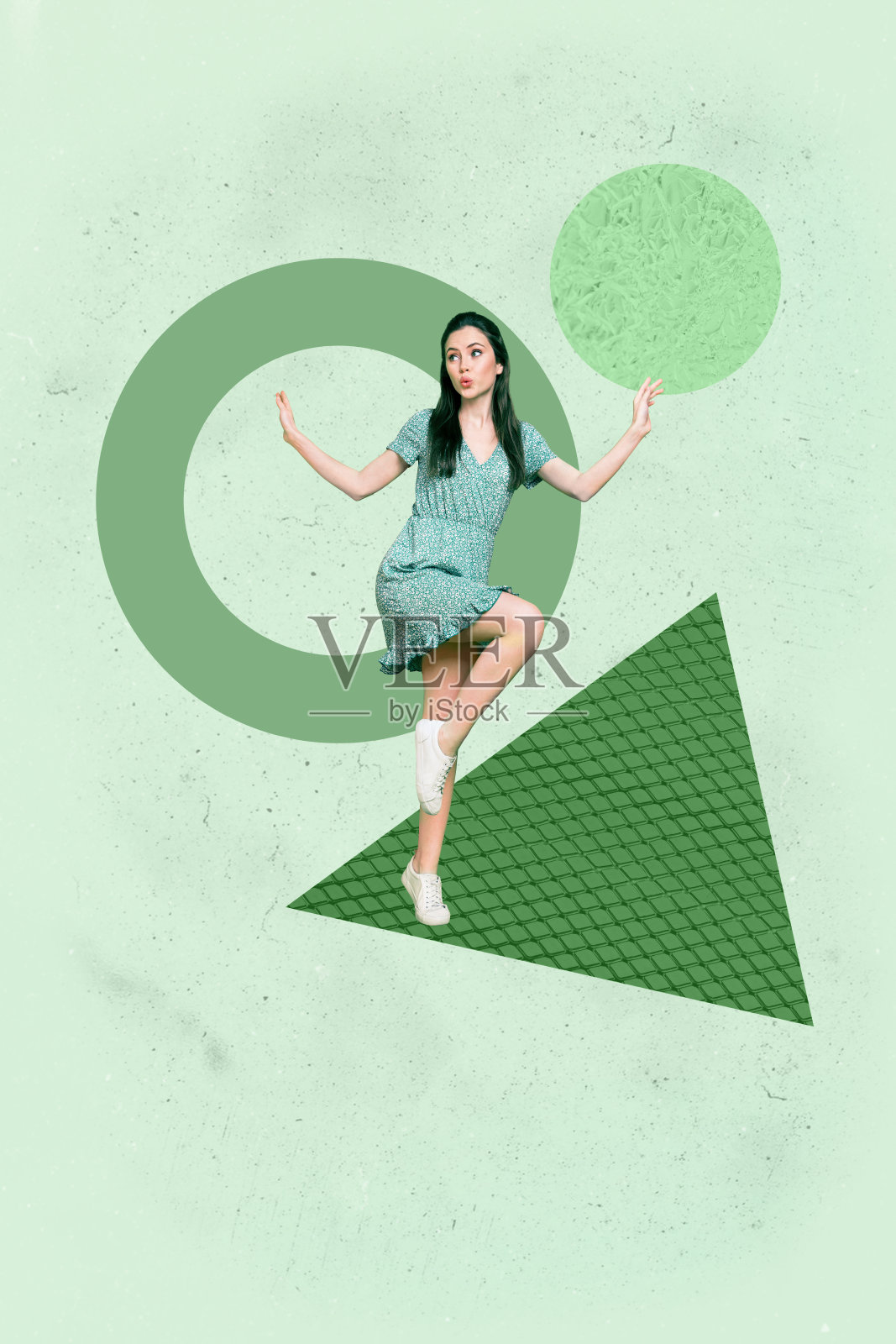 垂直海报艺术照片拼贴,快乐的女商人和男商人站在几何图形前,展示职业发展进步统计数据照片摄影图片