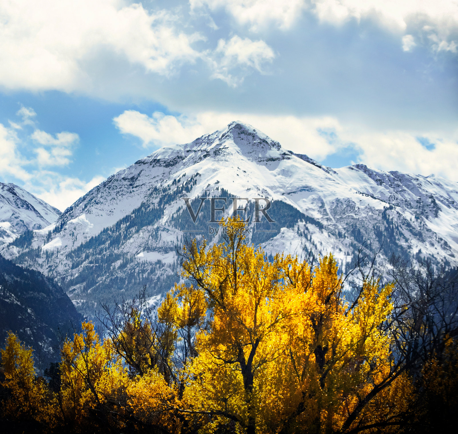 科罗拉多州尤雷的阿布拉姆山与秋季景色照片摄影图片