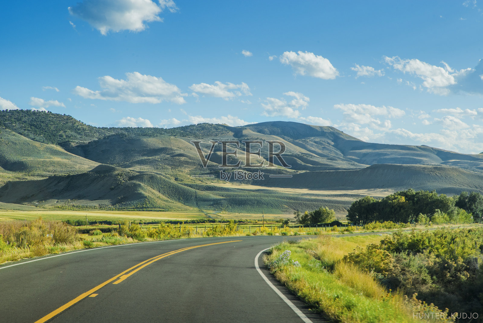 离开科罗拉多州蒙特罗斯的甘尼森黑峡谷公园照片摄影图片