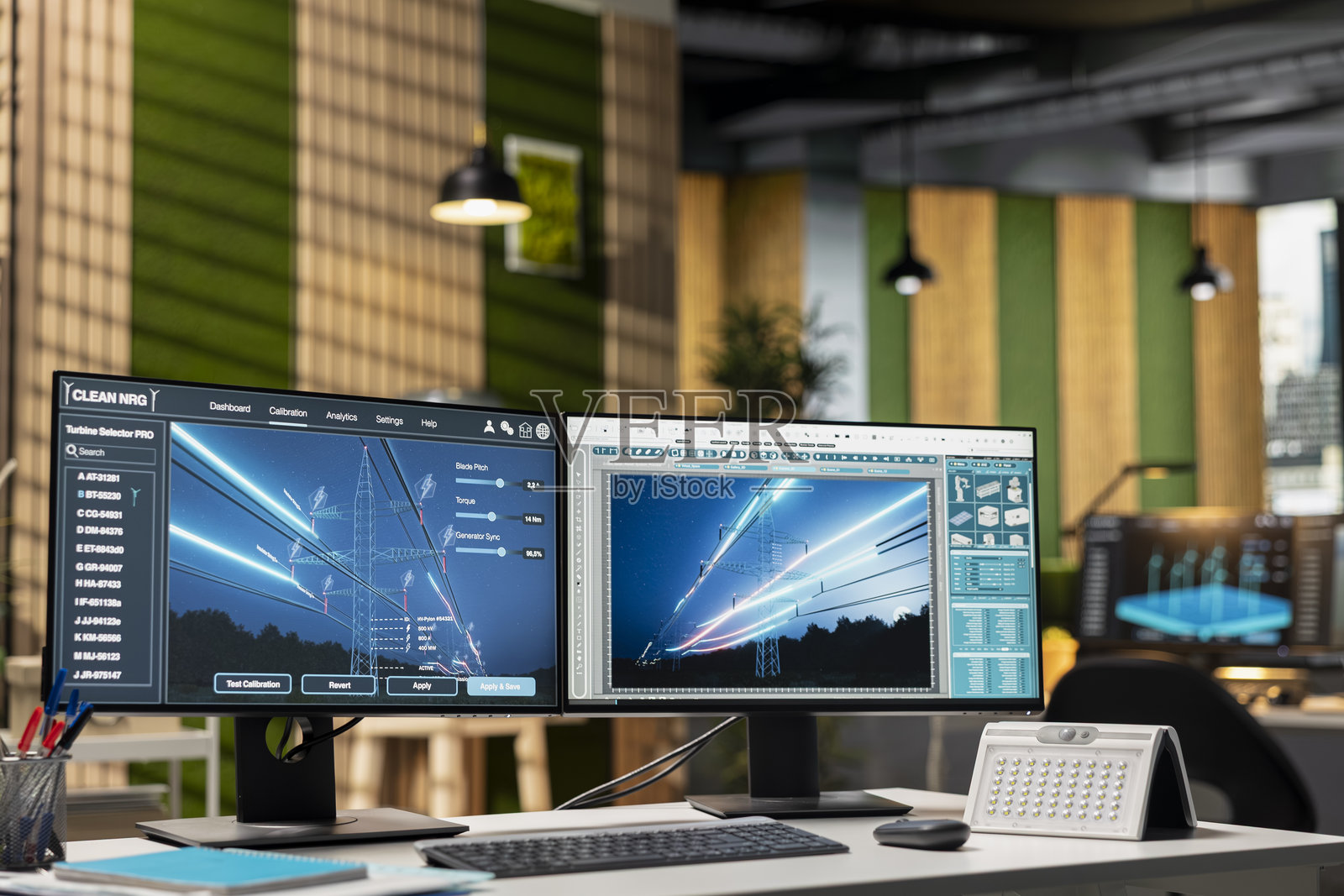 空的替代能源科技公司在电脑显示器上展示设计程序照片摄影图片