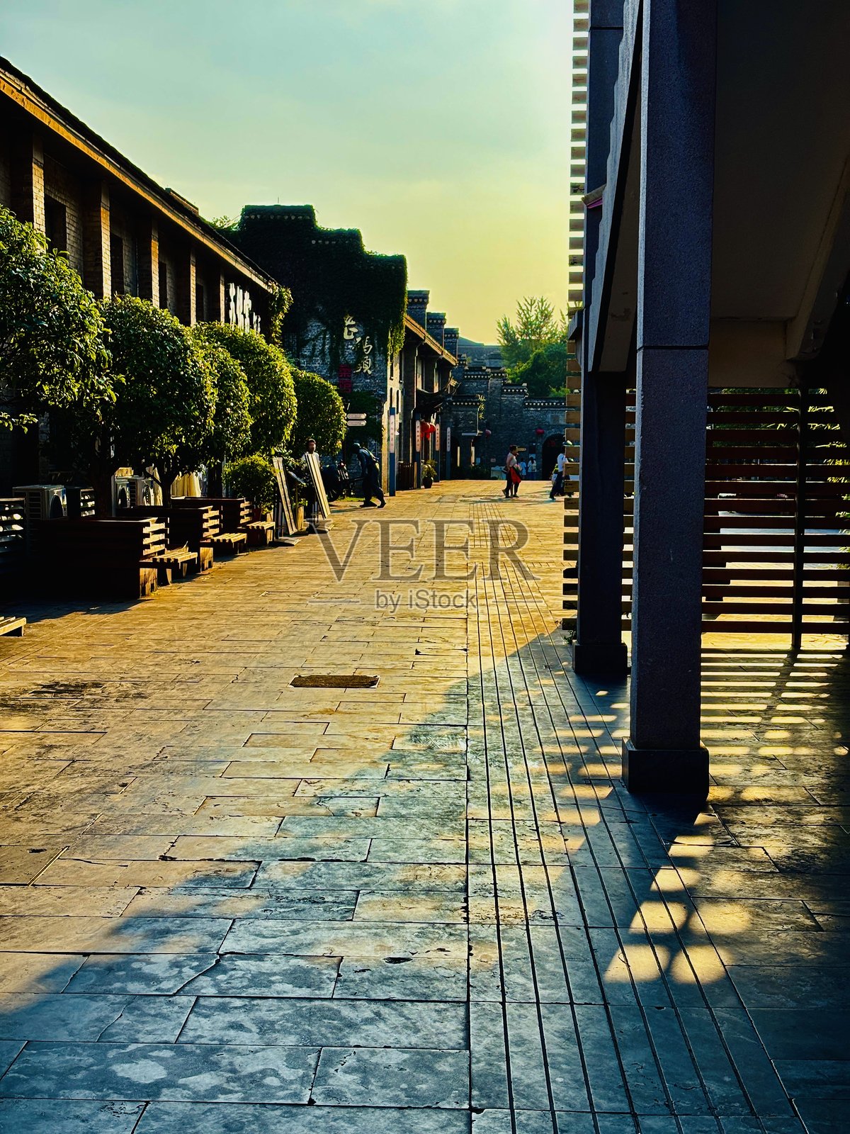 伦敦城市的日落照片摄影图片