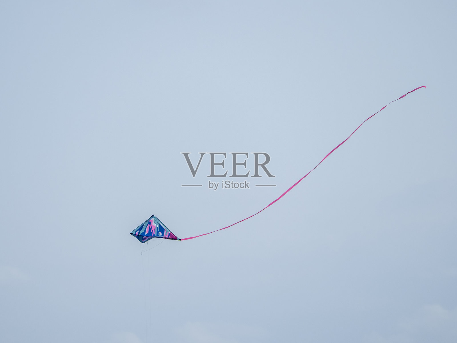 天空中的彗星照片摄影图片